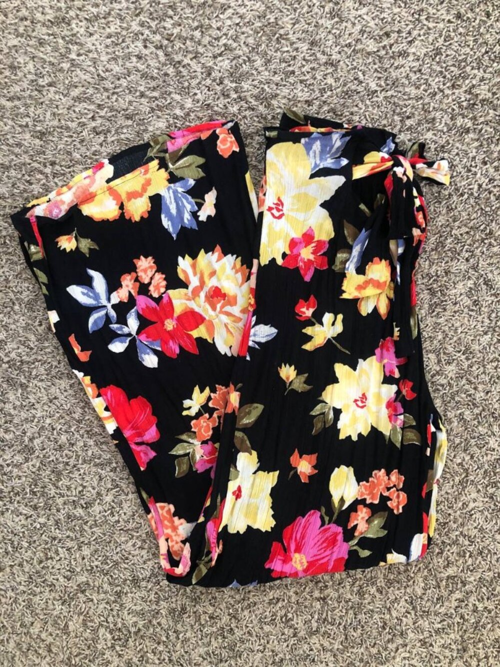 NWT floral pants